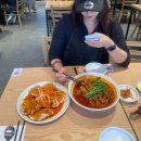 수우회사 | 군자 맛집 국희칼면대장｜도삭면부터 술자리까지 완벽한 군자역 맛집 추천