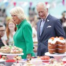 Platinum Jubilee 2022: Charles and Camilla lead the nation's Big 이미지