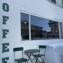 니어앤디어브런치카페 이미지