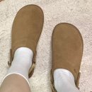 240 | 미국 UGG 어그 골든스타 클로그 슬리퍼 체스트넛 US7 240 사이즈 후기 1138252