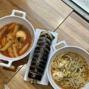 신당동 작은도서관 | 신당동백반 | 손수공방, 정성 어린 반찬도 파는 곳