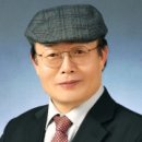 [동심의 창] 목련 / 박상재 칼럼 이미지