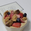 1994 | 1994양과점 생딸기 피스타치오 프레지에 팝업 내돈내산 후기