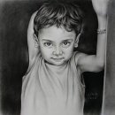 콩테연필초상화 이미지