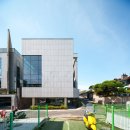 (주)한국조형건축사사무소 | CIID - 주익현의 근린생활시설 '린느 로슈 Ligne Roche'