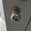 (주)더새론환경 | 대전 현관문교체 방문 경첩 문고리 새론클린환경 문수리