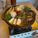 라파 | [부산/대연] 한우스지전골이 맛있는, 대연동 술집 <애착> 방문 후기/서이추 환영