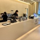 373 에비뉴(373 Avenue)