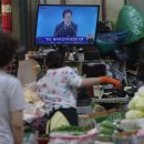 Lee confident voucher program to help boost consumption 이대통령의 취임30일 기자회견 이미지