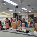 중년 남성 대상 요리교실 이미지