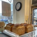 모퉁이 | 신림역빵집 소금빵, 초코바게트, 샌드위치 맛집 모퉁이빵집 후기