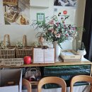 소망농장 | [블챌] 예산 아그리르 브런치카페 / 예당호 뷰도 보고 사과나무와 토끼농장 행운 얻어가세요