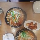 뚝배기육칼 이미지