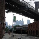 뉴욕, 맨해튼 이스트강변에 '인공폭포' 와 브루클린 다리를 도보로 횡단하면서 ... 이미지