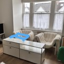 거실풍경. 새로온 Hem Puffy Lounge Chair 와 변신시켜본 USM 소파테이블