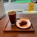 [목동역 카페] 오늘은 지은다방 커피랑 휘낭시에 리뷰