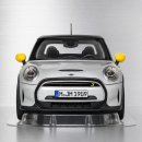 [오늘이 마지막, 가격 최종 수정] 1:18 Norev Mini Cooper SE 모형을 팝니다. 이미지