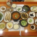 우렁이쌈밥 이미지