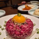 오케이푸줏간 | 명지 고깃집 대접받는 기분 제대로 고급스럽고 가성비 최고 얼룩도야지 육회세트 후기 : 자연담은푸줏간