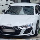 아우디 R8 튜닝 4S 신형 바디킷 장착 업그레이드 컨버전