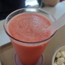 독산 요나커피 후기 | 음식 냄새에 당황했지만 음료는 진짜 맛있었어요
