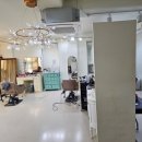 메이크업한다
