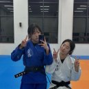 견뎌 버텨, 악으로 꽝으로