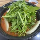 미나리 가득 얼큰한 버섯샤브칼국수 맛집 등촌샤브칼국수 주안점