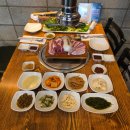 온기에반하다 | [덕천 솔방구리삼겹살]은은한 솔방울 향에 반하다! 푸짐한 한상 대접