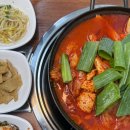 세븐일레븐 인천송림오거리점 | 송림동맛집 정정아식당 묵은지닭볶음탕 꼬막무침 가성비 점심특선 혼밥가능