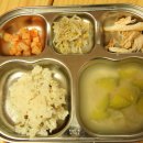 4월8일-녹두밥,깍두기,애호박새우젓국,닭볶음탕,숙주나물을 먹었어요. 이미지