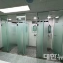 배드민턴장 실내화장실 이미지