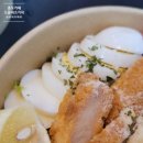 종로 카페. 프롬하츠커피 종로점: 나폴리탄과 샐러드로 간편한 식사 즐겨요~