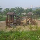 큰재봉공원 축구장 이미지