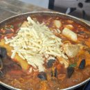 고전 | 제주 한라산 후기 (고전 떡볶이, 함덕 흑돼지 맛집, 서점 숙소)