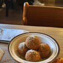 비스마르크 | 일산 웨이팅 맛집 포폴로피자 후기, 비스마르크 피자와 아란치니까지 제대로 먹고 온 날 : 내돈내산