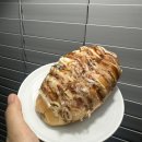 케이디 타워 | [서울/성수] 뚝섬역 박뚜기 소금빵 피킹 플레져 평일 후기