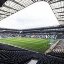 England , Milton Keynes , Stadium MK (2) , 30,500 , 2007.11.29 이미지