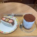 해 질 녘 클래식 산책 이미지