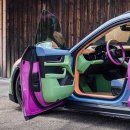 독특한 색감으로 주목받는 차들!