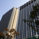 롯데호텔 실내수영장 이미지