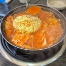 블루샥김해서부경찰서점 | 김해서부경찰서 내돈내산 맛집, 월수금돼지김치찌개 먹고 블루샥 후식 아아