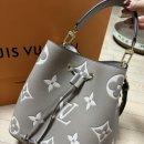 루이호텔 | 루이비통 가방 키링 추천 신라호텔키링 가격 후기