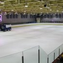 의창스포츠센터 빙상장 이미지