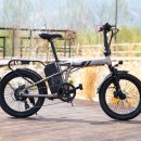 [야간] 포크기타 이미지