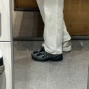 7229 | 아디다스 테크노카오스 2000 JR7229 블랙메탈릭 여자 250 사이즈 착샷 후기