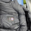 용세탁 | 캐나다구스 블랙 롱패딩 세탁, 오염 자국 깔끔하게 정리한 작업후기