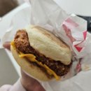 맥도날드 신상 맥머핀 투움바치킨치즈 후기