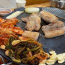 묵은지삼겹살꿀꿀이네 | 광주 양산동 맛집 꿀꿀이 솥뚜껑 삼겹살 동네맛집 인정