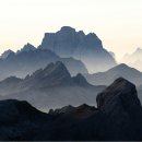 구름위에 산장 이미지